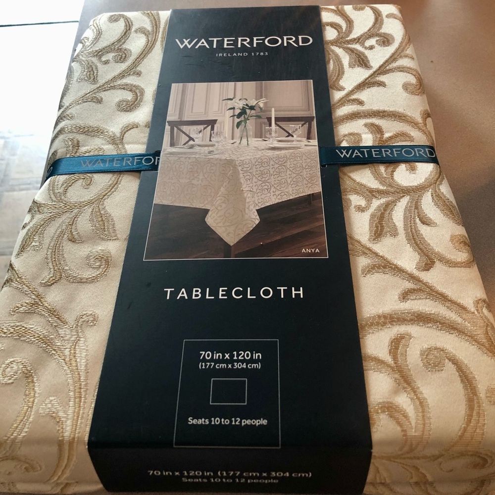Waterford Elegant Cream and Gold Anya Scroll Design Tablecloth. NWT 70x120 In.